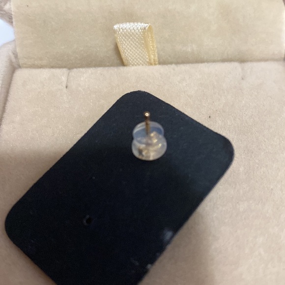 Carnelian Set (Brand New) - 18K Japan Gold with Diamond and Pink Sapphire - Picture 8 of 8